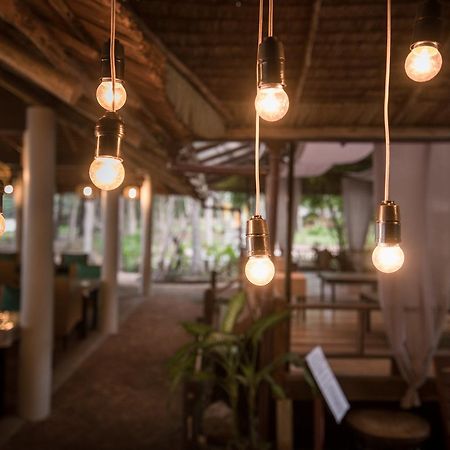 Hotel Baan Chumphon Pathio Zewnętrze zdjęcie