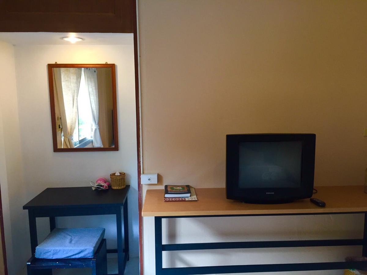 Hotel Baan Chumphon Pathio Zewnętrze zdjęcie