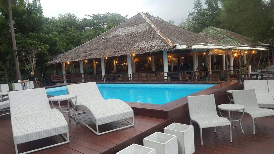Hotel Baan Chumphon Pathio Zewnętrze zdjęcie