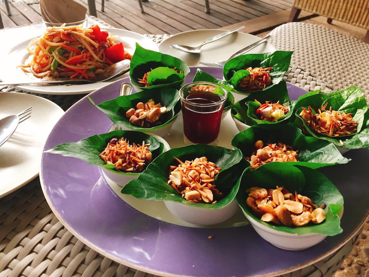 Hotel Baan Chumphon Pathio Zewnętrze zdjęcie